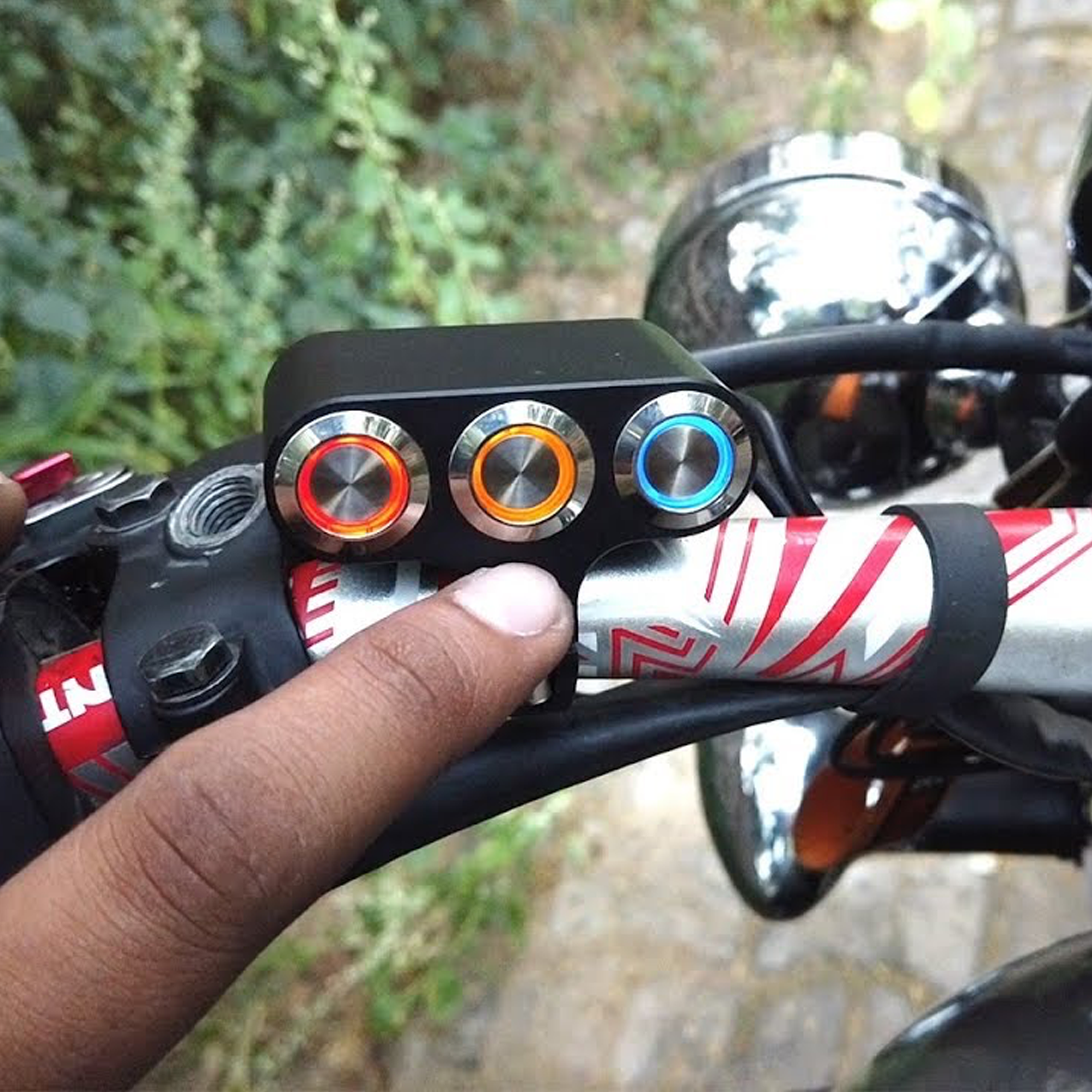 Silver Billet Buttons Installed on Motorcycle Handlebar